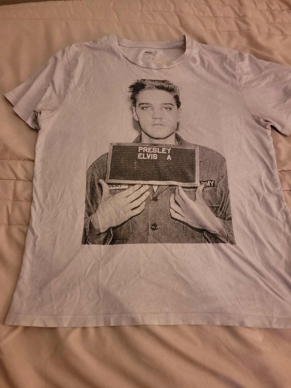 Old Navy Men’s Light Gray Elvis Graphic Tee